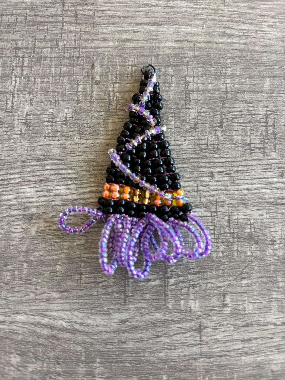 Beaded Witch Hat pendant — Black & Purple